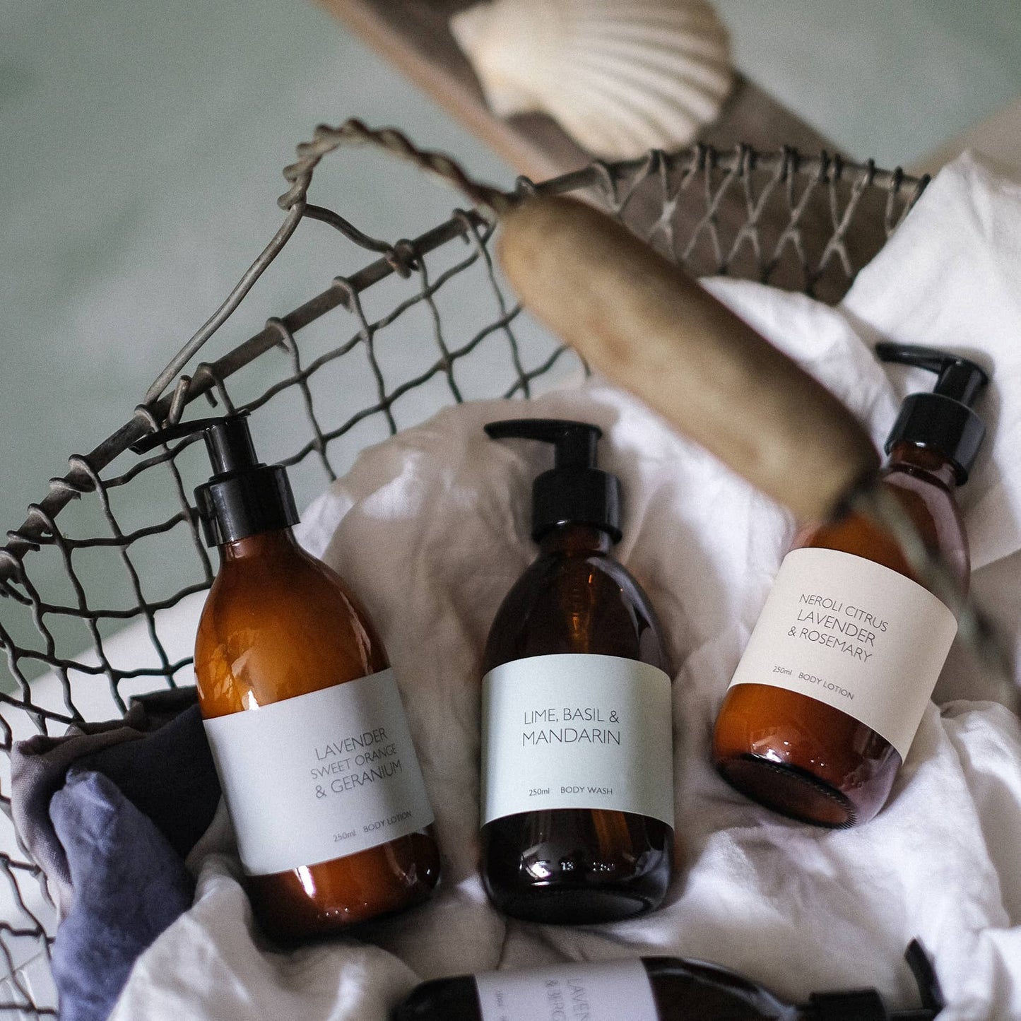 Lime‚ Basil & Mandarin Luxury Shower & Hand Gel